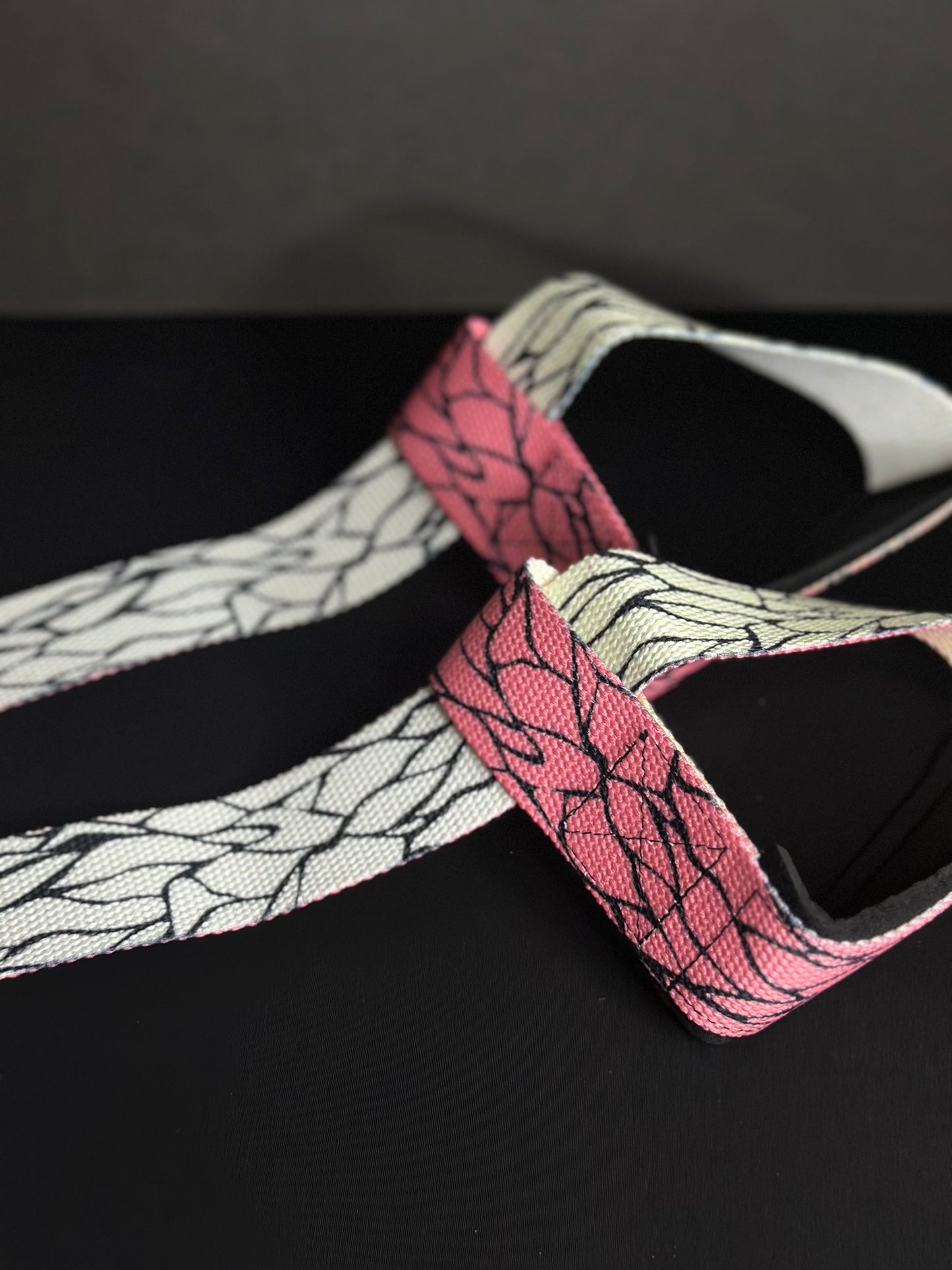 Lifting Straps-White Pink Pattern