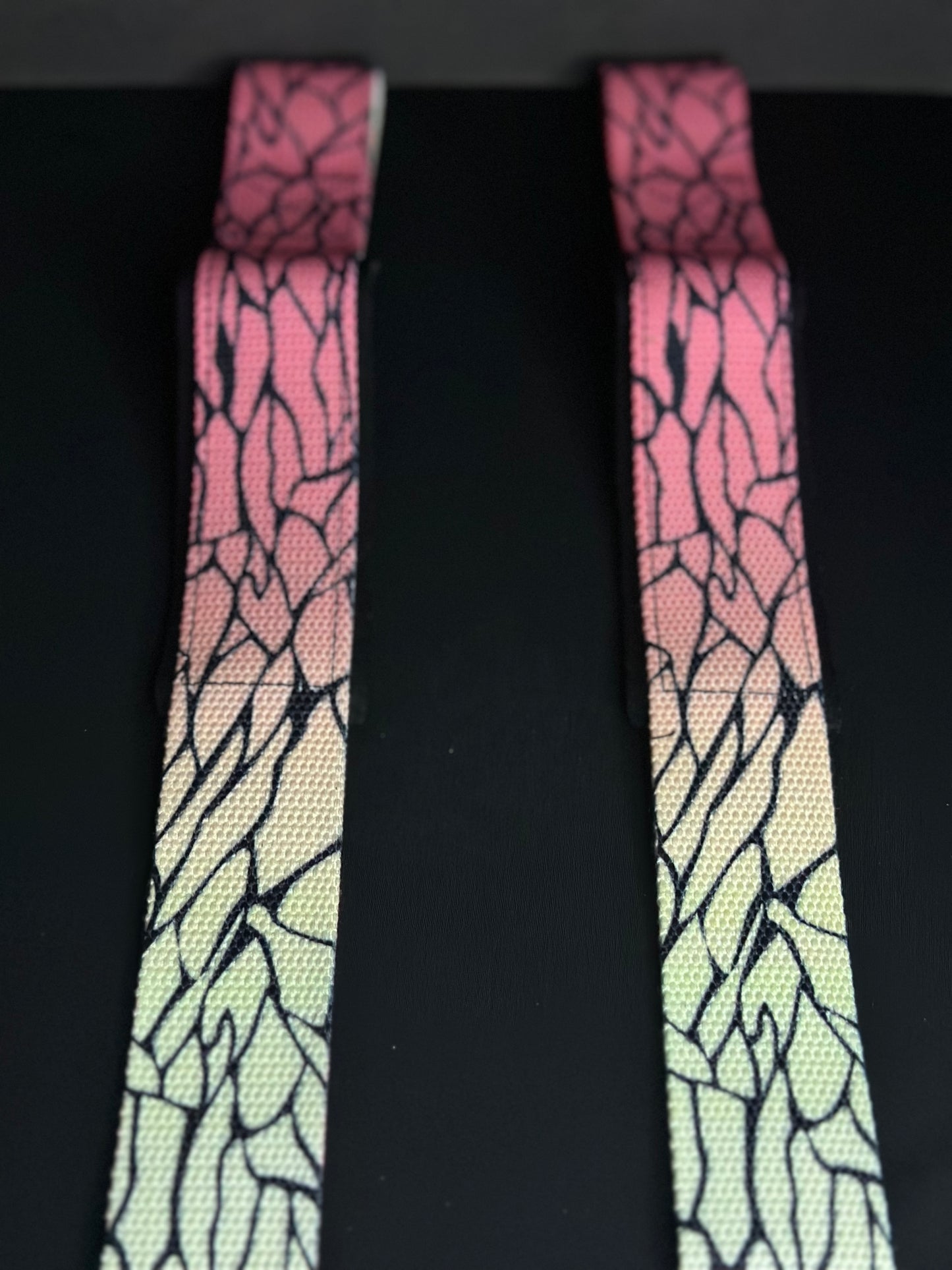 Lifting Straps-White Pink Pattern